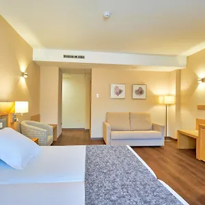 Otel Guadalmedina
